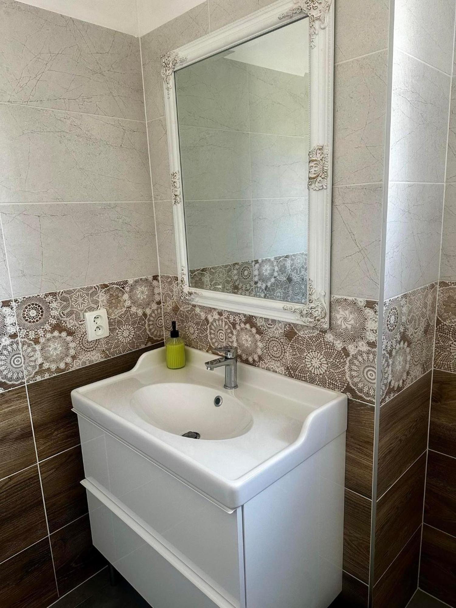 Apartmany Berlin - Рокицани Экстерьер фото