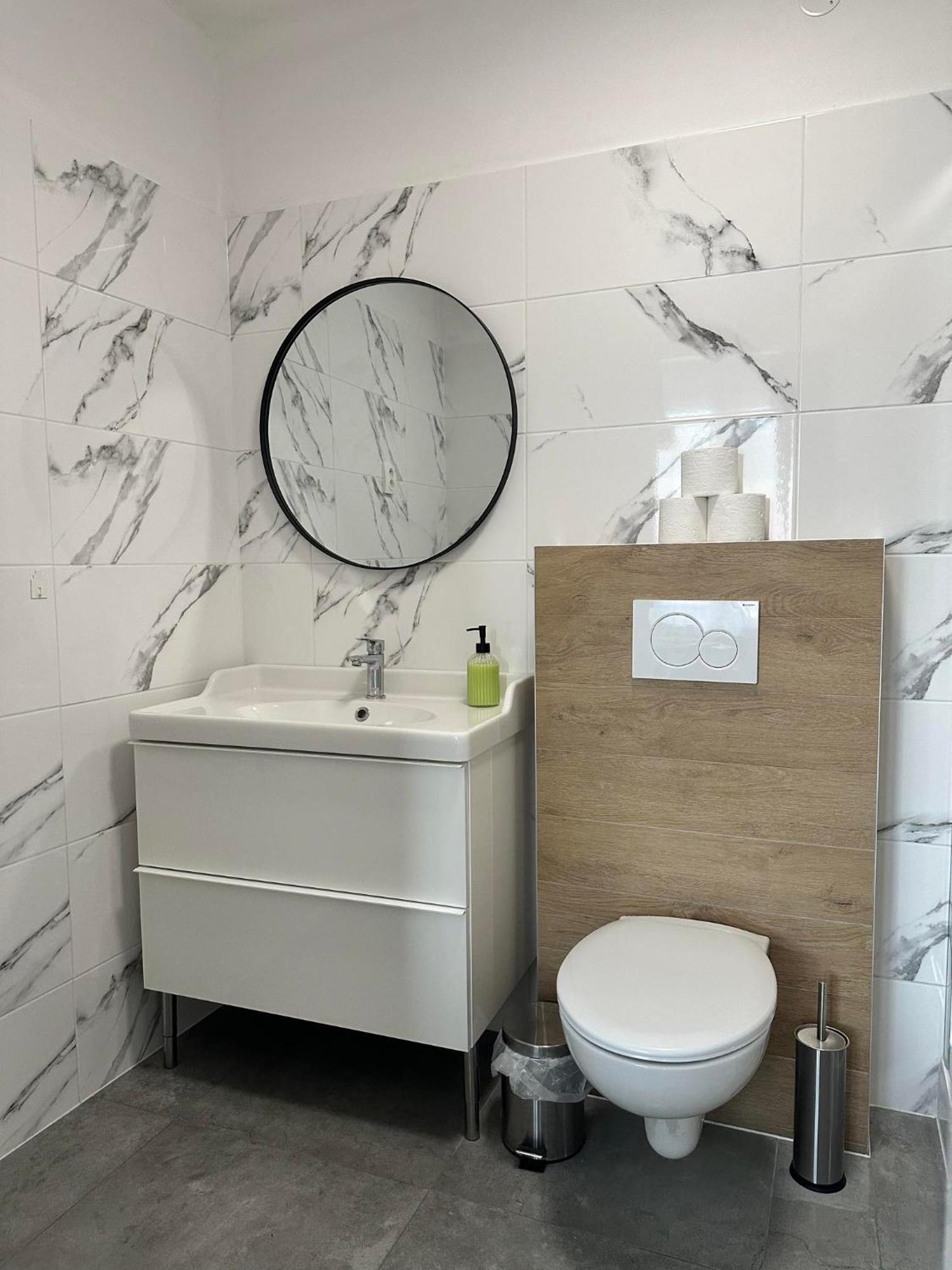 Apartmany Berlin - Рокицани Экстерьер фото